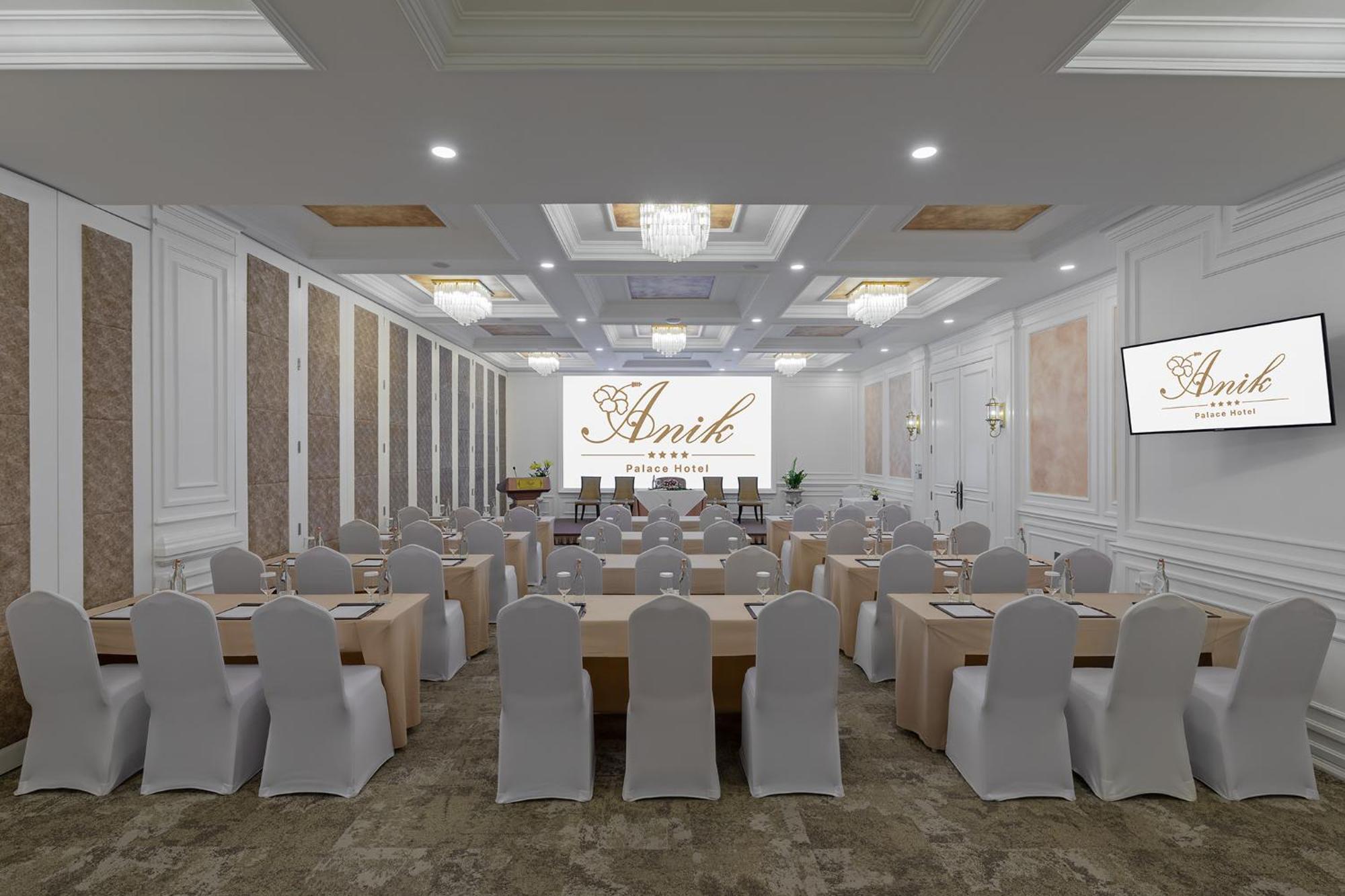 Anik Palace Hotel بنوم بنه المظهر الخارجي الصورة