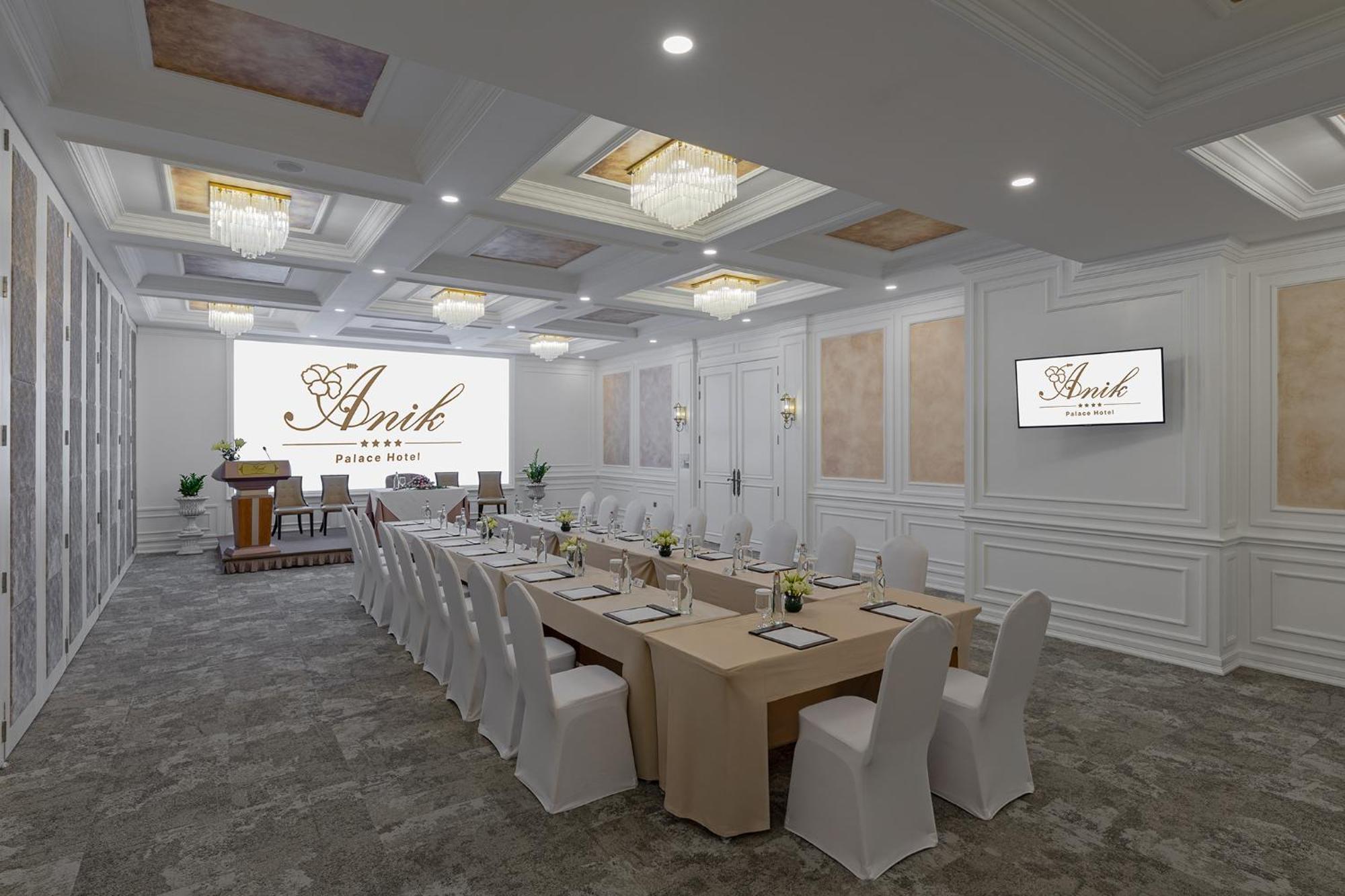 Anik Palace Hotel بنوم بنه المظهر الخارجي الصورة
